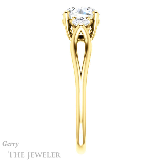Round Cut Forever One Moissanite Engagement Ring #GTJ1066-round-fo-y