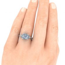 GTJ3822-w-hand-2