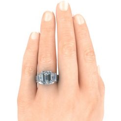 GTJ3715 set emerald w 10x8mm hand 1 | Gerry The Jeweler